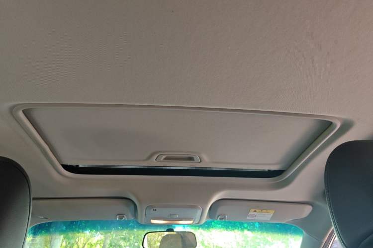 Used Chevrolet Monza 2022 320 Automatic Enjoyment Sunroof Version Headliner