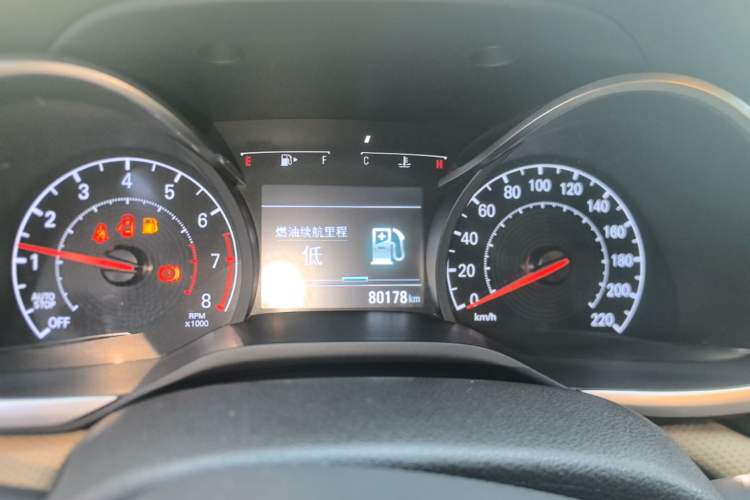 Used Chevrolet Monza 2022 320 Automatic Enjoyment Sunroof Version Instrument Cluster