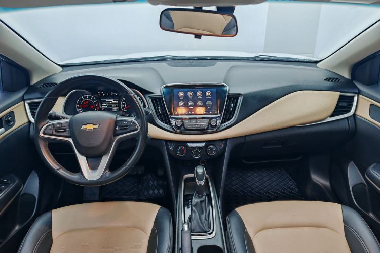 Used Chevrolet Monza 2022 320 Automatic Enjoyment Sunroof Version Interior 1