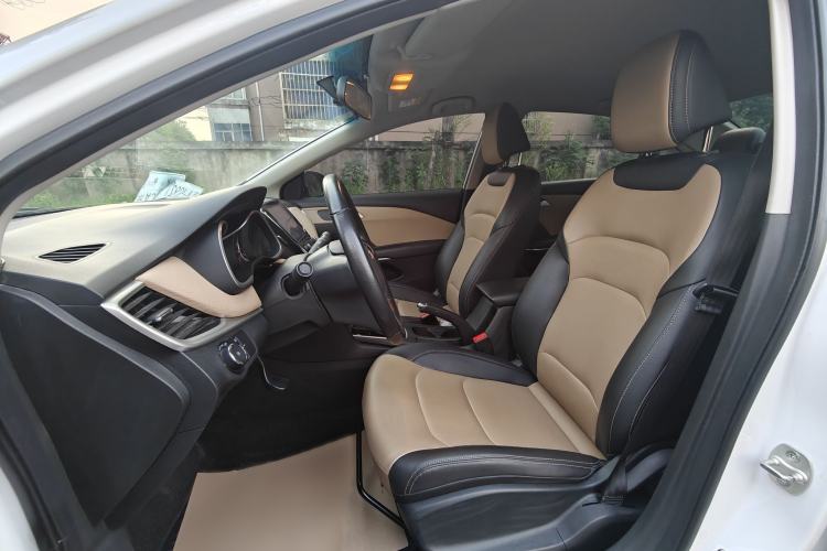 Used Chevrolet Monza 2022 320 Automatic Enjoyment Sunroof Version Interior 1