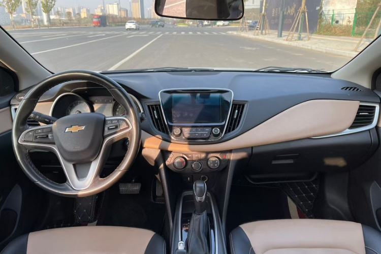 Used Chevrolet Monza 2022 320 Automatic Enjoyment Sunroof Version Interior 1