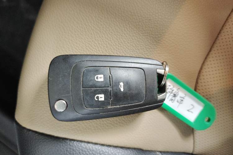 Used Chevrolet Monza 2022 320 Automatic Enjoyment Sunroof Version Interior 1