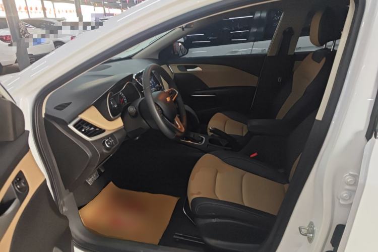 Used Chevrolet Monza 2022 320 Automatic Enjoyment Sunroof Version Interior 3