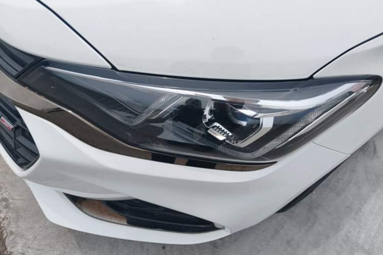 Used Chevrolet Monza 2022 Light Hybrid RS 330T Automatic Comfort Edition Left Front Headlight