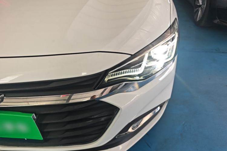 Used Chevrolet Monza 2022 320 Automatic Enjoyment Sunroof Version Left Front Headlight