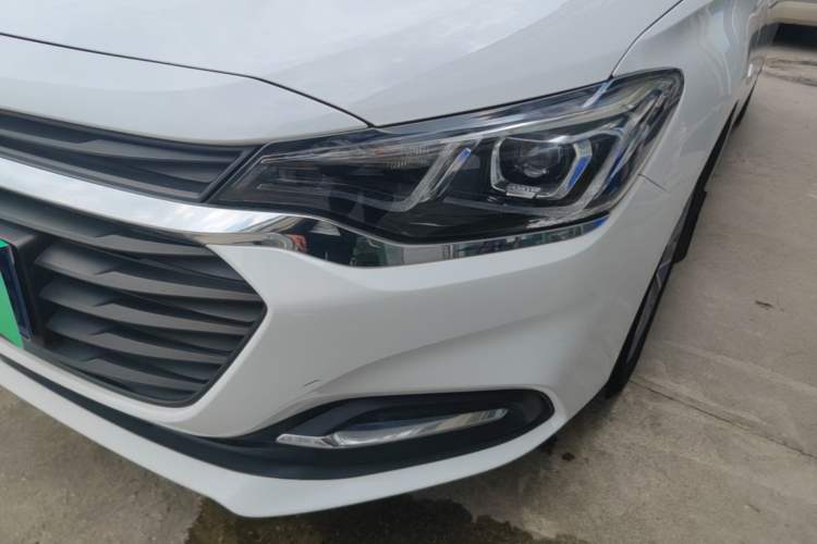 Used Chevrolet Monza 2022 320 Automatic Enjoyment Sunroof Version Left Front Headlight