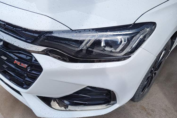 Used Chevrolet Monza 2022 Light Hybrid RS 330T Automatic Comfort Edition Left Front Headlight
