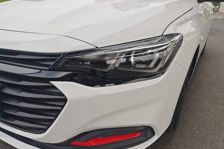 Used Chevrolet Monza 2022 Light Hybrid Redline 320T Dual-Clutch Thrilling Edition Left Front Headlight