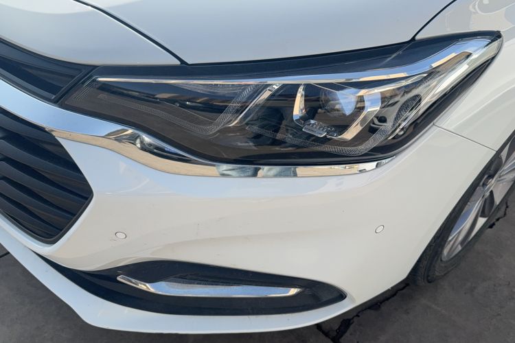 Used Chevrolet Monza 2022 320 Automatic Enjoyment Sunroof Version Left Front Headlight
