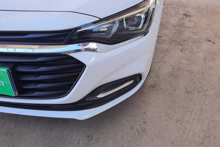 Used Chevrolet Monza 2022 320 Automatic Enjoyment Sunroof Version Left Front Headlight