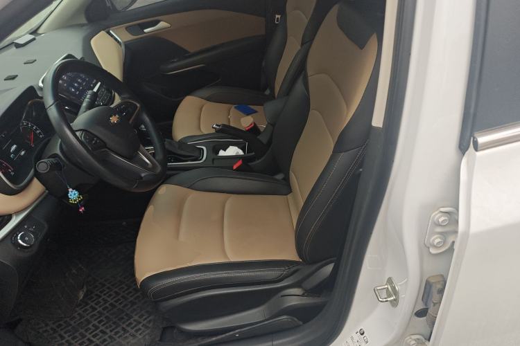 Used Chevrolet Monza 2022 320 Automatic Enjoyment Edition Left Front Seat