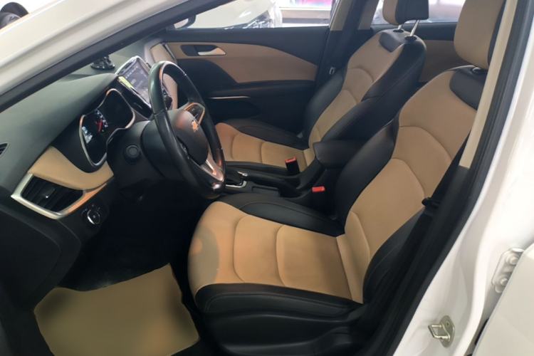 Used Chevrolet Monza 2022 320 Automatic Enjoyment Sunroof Version Left Front Seat