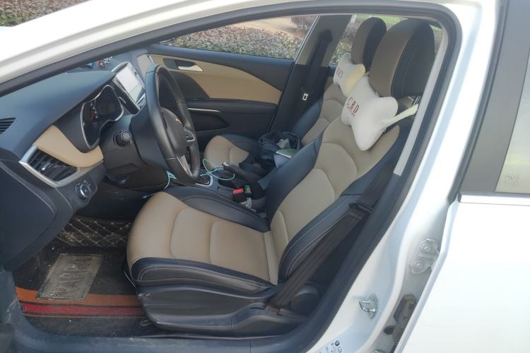 Used Chevrolet Monza 2022 320 Automatic Enjoyment Sunroof Version Left Front Seat