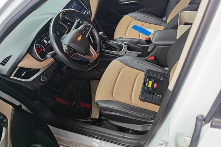 Used Chevrolet Monza 2022 320 Automatic Enjoyment Edition Left Front Seat