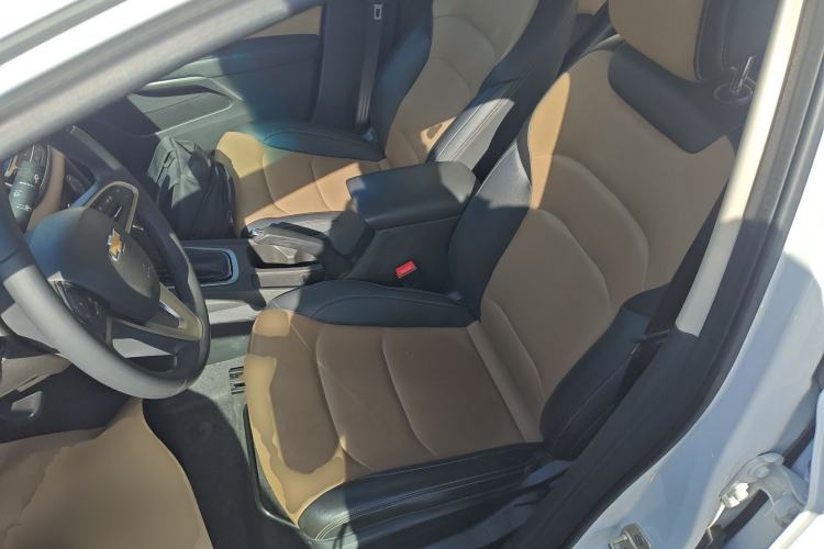 Used Chevrolet Monza 2022 320 Automatic Enjoyment Sunroof Version Left Front Seat