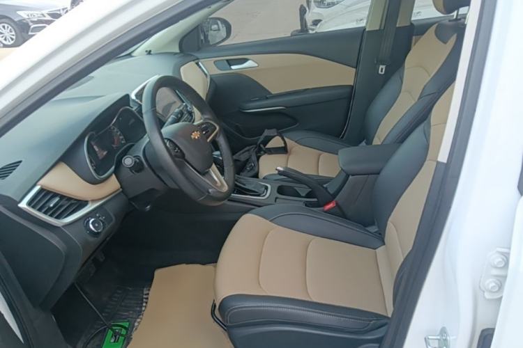 Used Chevrolet Monza 2022 320 Automatic Enjoyment Sunroof Version Left Front Seat