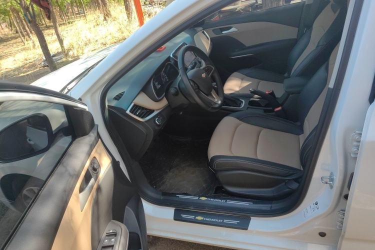 Used Chevrolet Monza 2022 320 Automatic Enjoyment Sunroof Version Left Front Seat