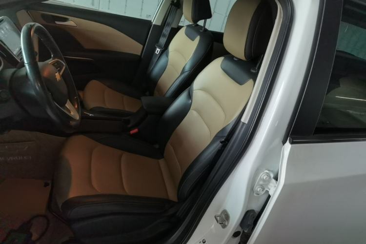 Used Chevrolet Monza 2022 320 Automatic Enjoyment Sunroof Version Left Front Seat