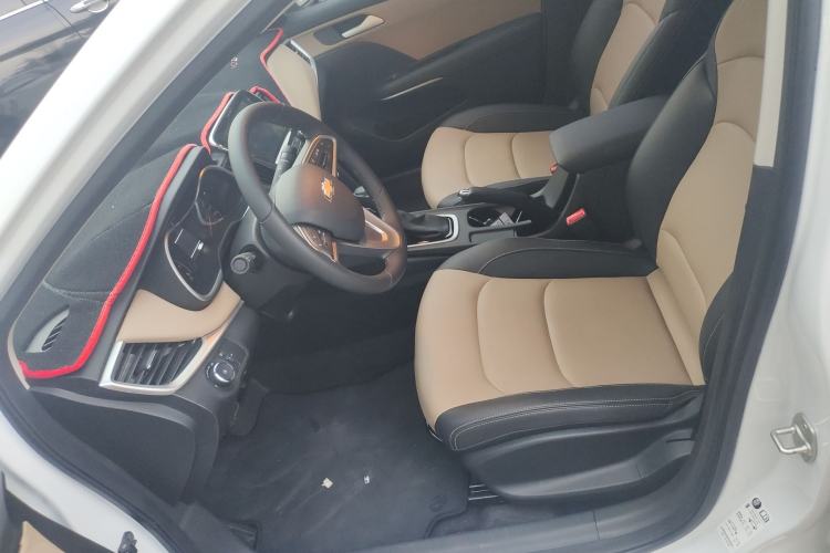 Used Chevrolet Monza 2022 320 Automatic Enjoyment Edition Left Front Seat