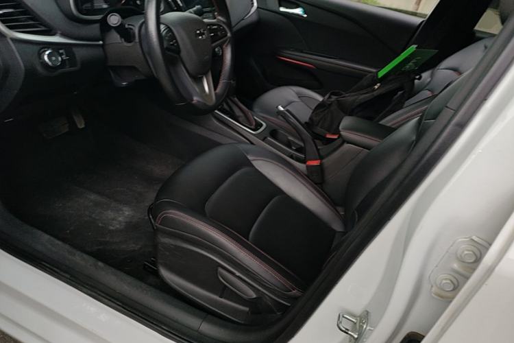 Used Chevrolet Monza 2022 Light Hybrid RS 330T Automatic Comfort Edition Left Front Seat