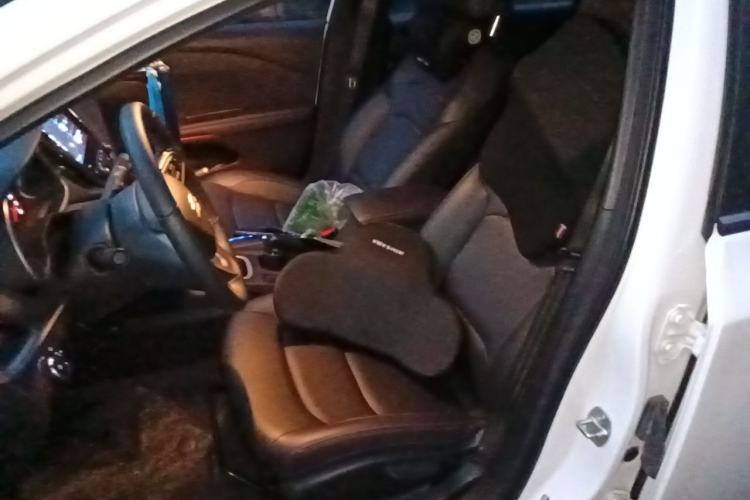 Used Chevrolet Monza 2022 Light Hybrid RS 330T Automatic Comfort Edition Left Front Seat