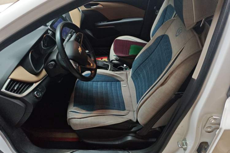 Used Chevrolet Monza 2022 320 Automatic Enjoyment Edition Left Front Seat