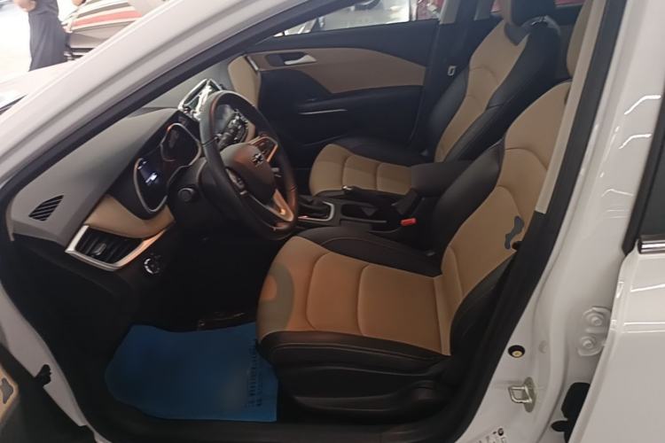 Used Chevrolet Monza 2022 320 Automatic Enjoyment Sunroof Version Left Front Seat