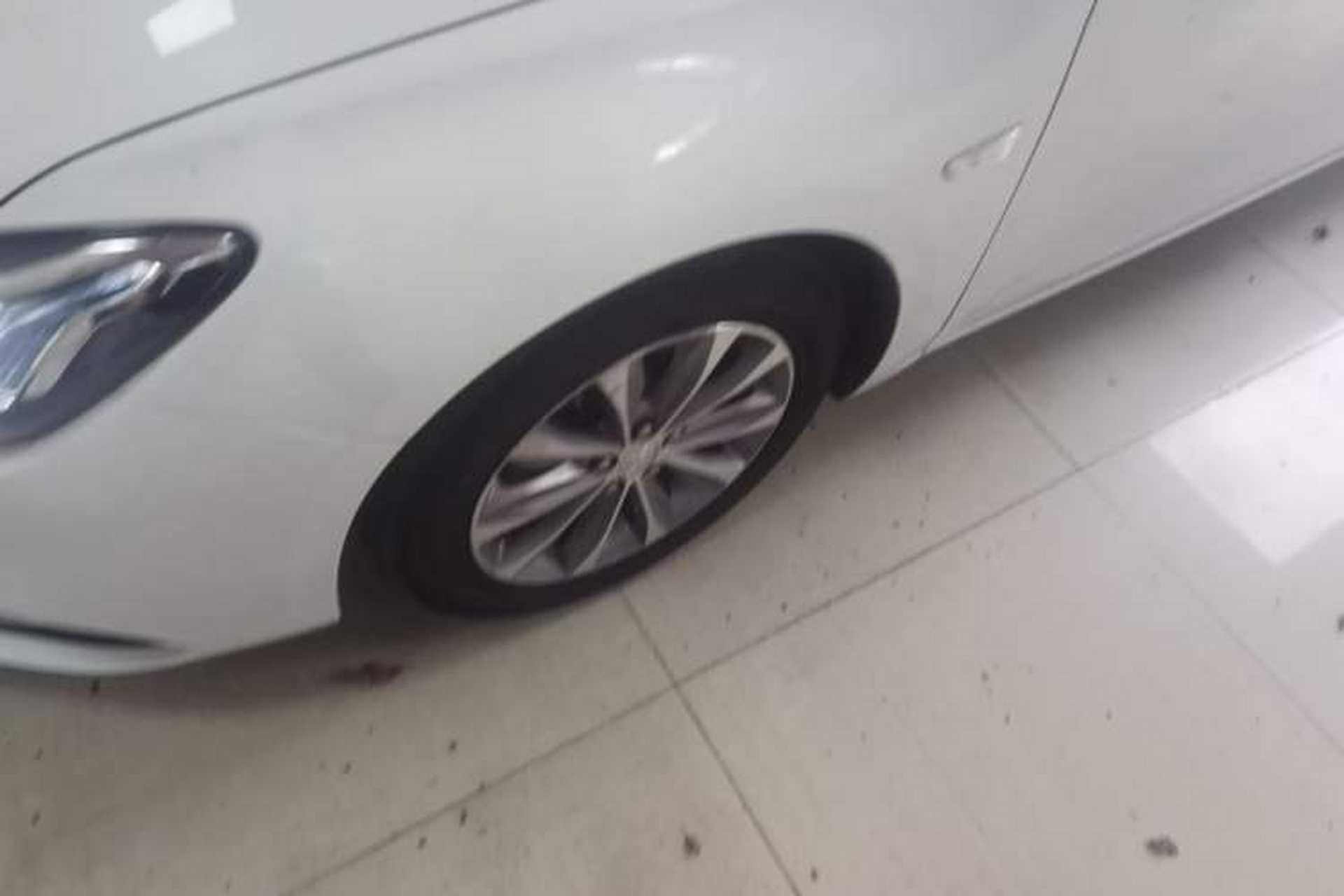 Used Chevrolet Monza 2022 320 Automatic Enjoyment Edition Left Front Wheel Hub
