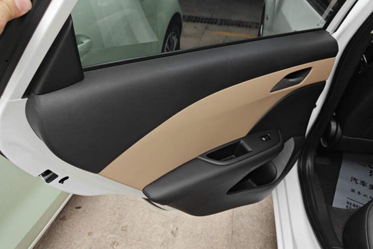 Used Chevrolet Monza 2022 320 Automatic Enjoyment Sunroof Version Left Rear Door Interior
