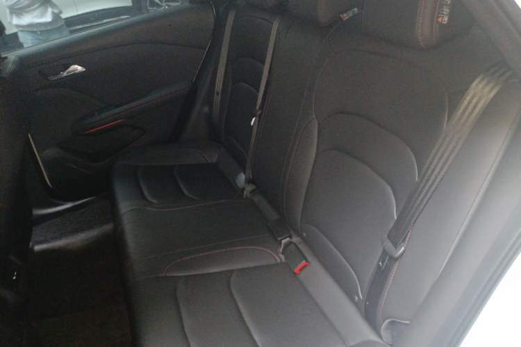 Used Chevrolet Monza 2022 Light Hybrid RS 330T Automatic Comfort Edition Left Rear Seat