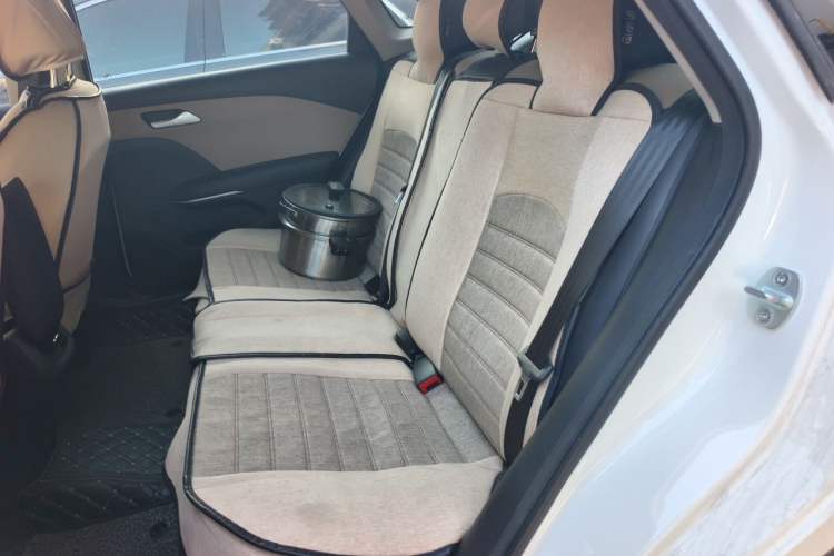 Used Chevrolet Monza 2022 320 Automatic Enjoyment Sunroof Version Left Rear Seat