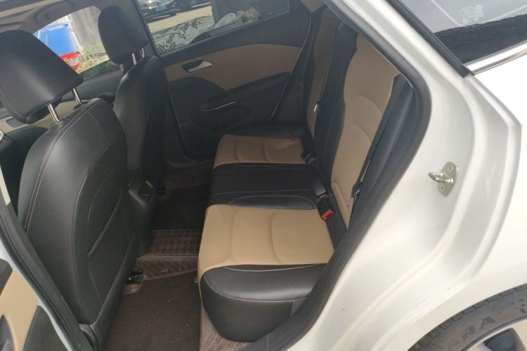 Used Chevrolet Monza 2022 320 Automatic Enjoyment Sunroof Version Left Rear Seat