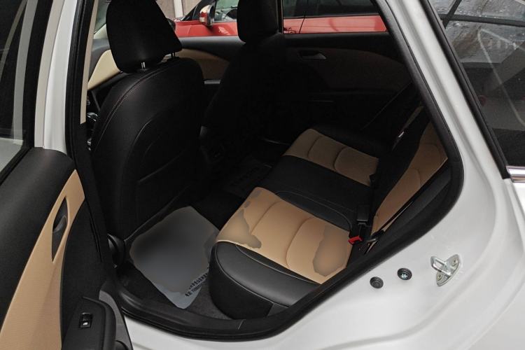 Used Chevrolet Monza 2022 320 Automatic Enjoyment Sunroof Version Left Rear Seat