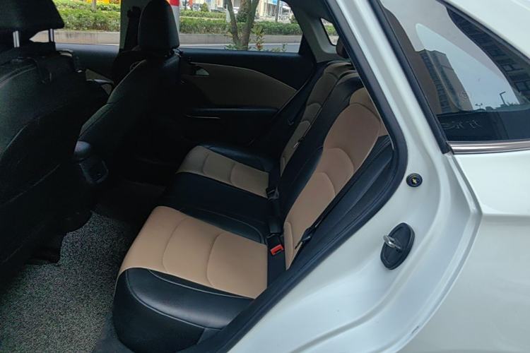 Used Chevrolet Monza 2022 320 Automatic Enjoyment Sunroof Version Left Rear Seat