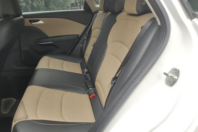 Used Chevrolet Monza 2022 320 Automatic Enjoyment Sunroof Version Left Rear Seat
