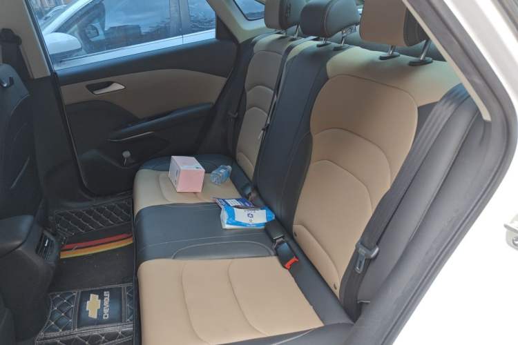 Used Chevrolet Monza 2022 320 Automatic Enjoyment Sunroof Version Left Rear Seat