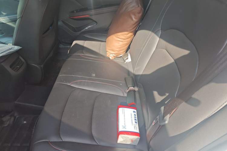 Used Chevrolet Monza 2022 Light Hybrid RS 330T Automatic Comfort Edition Left Rear Seat