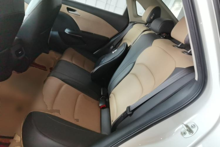 Used Chevrolet Monza 2022 320 Automatic Enjoyment Sunroof Version Left Rear Seat
