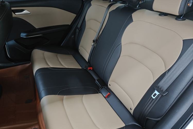 Used Chevrolet Monza 2022 320 Automatic Enjoyment Sunroof Version Left Rear Seat