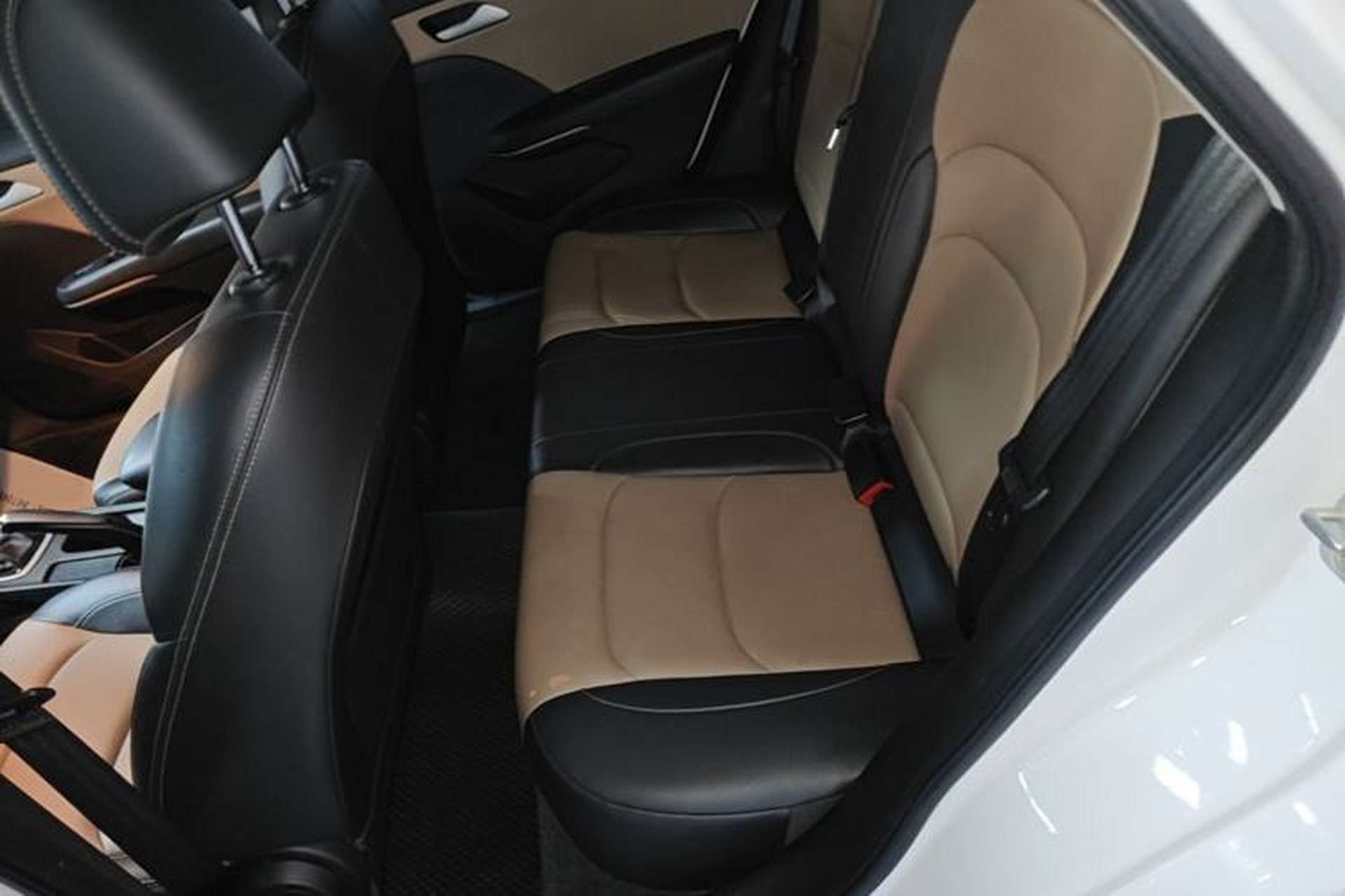 Used Chevrolet Monza 2022 320 Automatic Enjoyment Sunroof Version Left Rear Seat