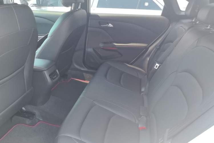 Used Chevrolet Monza 2022 Light Hybrid RS 330T Automatic Comfort Edition Left Rear Seat