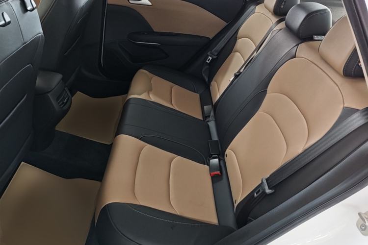 Used Chevrolet Monza 2022 320 Automatic Enjoyment Sunroof Version Left Rear Seat