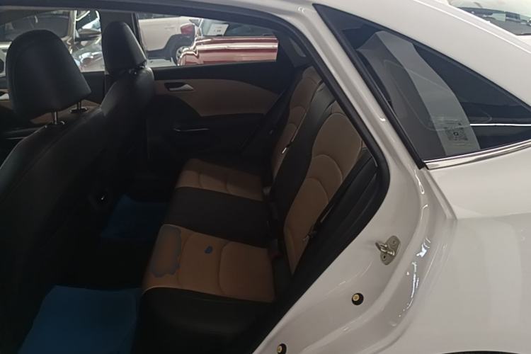 Used Chevrolet Monza 2022 320 Automatic Enjoyment Sunroof Version Left Rear Seat