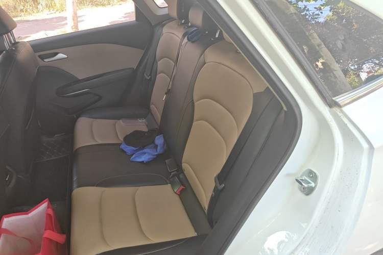 Used Chevrolet Monza 2022 320 Automatic Enjoyment Sunroof Version Left Rear Seat