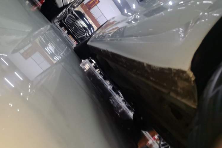 Used Chevrolet Monza 2022 320 Automatic Enjoyment Sunroof Version Left Side Sill