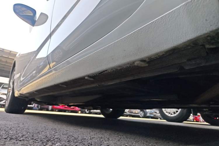 Used Chevrolet Monza 2022 320 Automatic Enjoyment Sunroof Version Left Side Sill