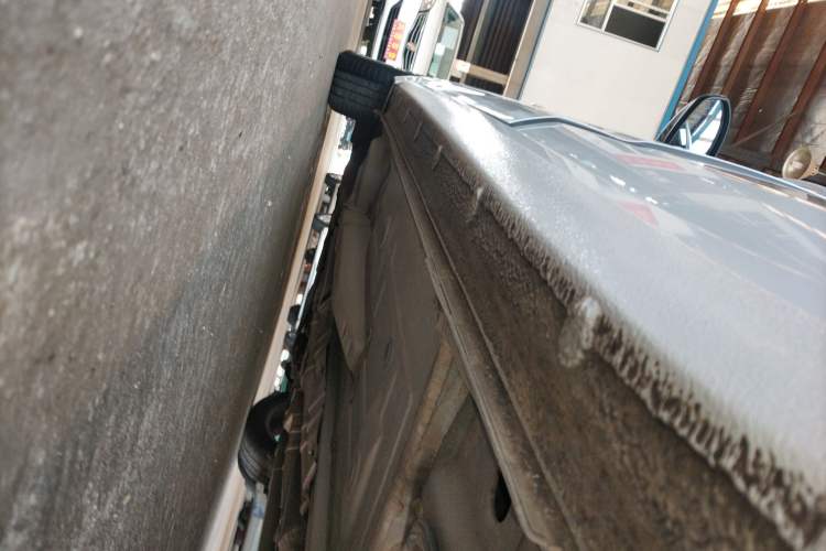 Used Chevrolet Monza 2022 320 Automatic Enjoyment Sunroof Version Left Side Sill