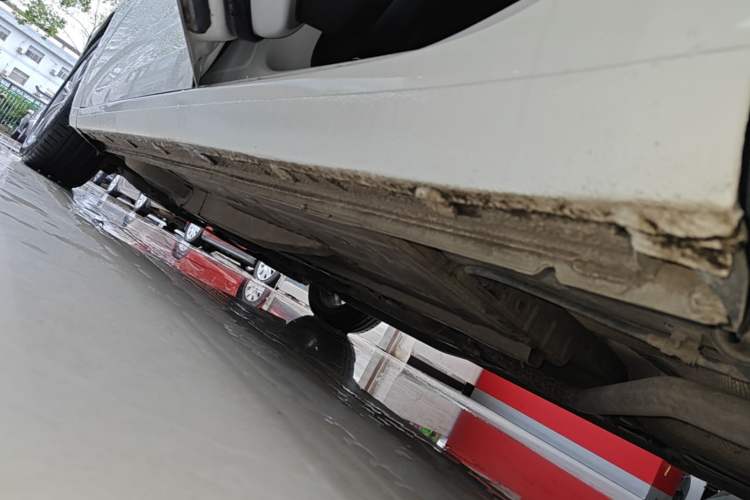 Used Chevrolet Monza 2022 320 Automatic Enjoyment Sunroof Version Left Side Sill