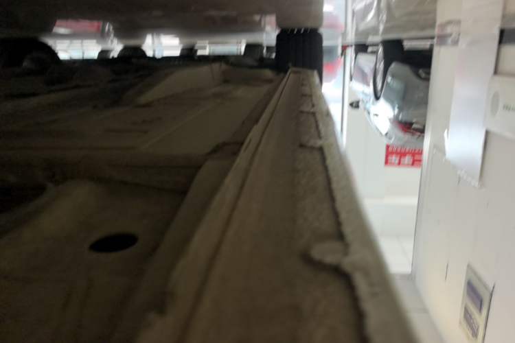 Used Chevrolet Monza 2022 320 Automatic Enjoyment Sunroof Version Left Side Sill