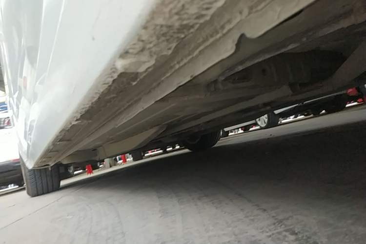 Used Chevrolet Monza 2022 320 Automatic Enjoyment Sunroof Version Left Side Sill